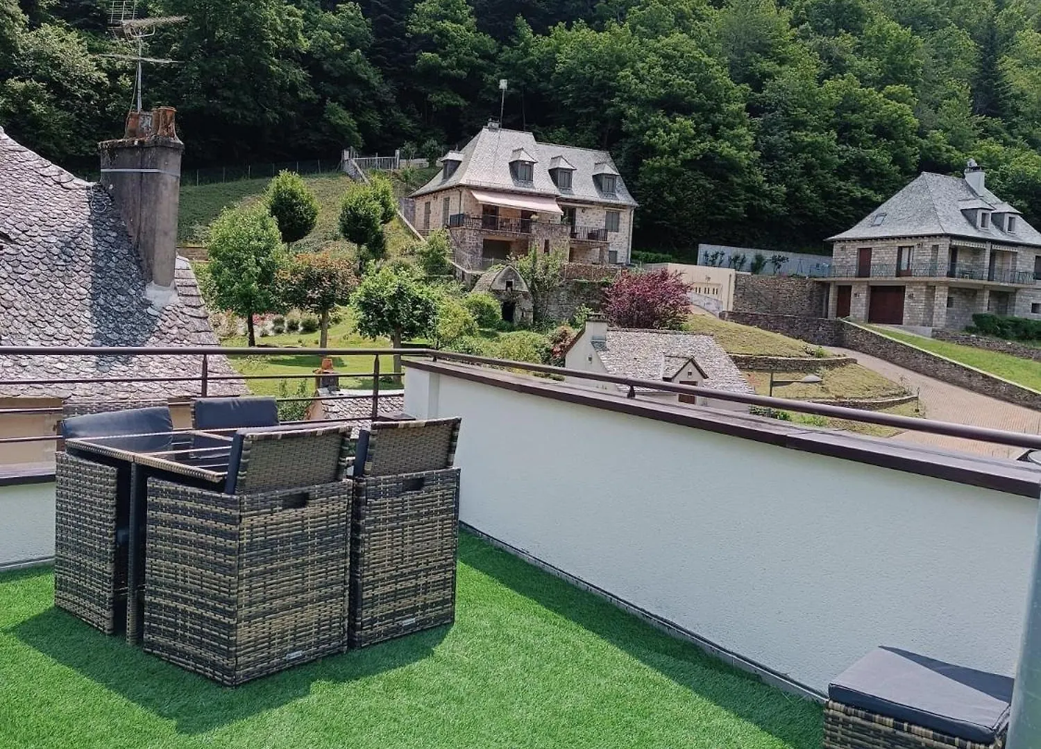 Casa de hóspedes Lou Castelou Hotel Sebrazac França